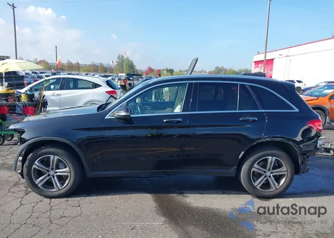 2017 Mercedes-Benz Glc 300 4Matic из США, поврежденный, VIN WDC0G4KB2HF156870